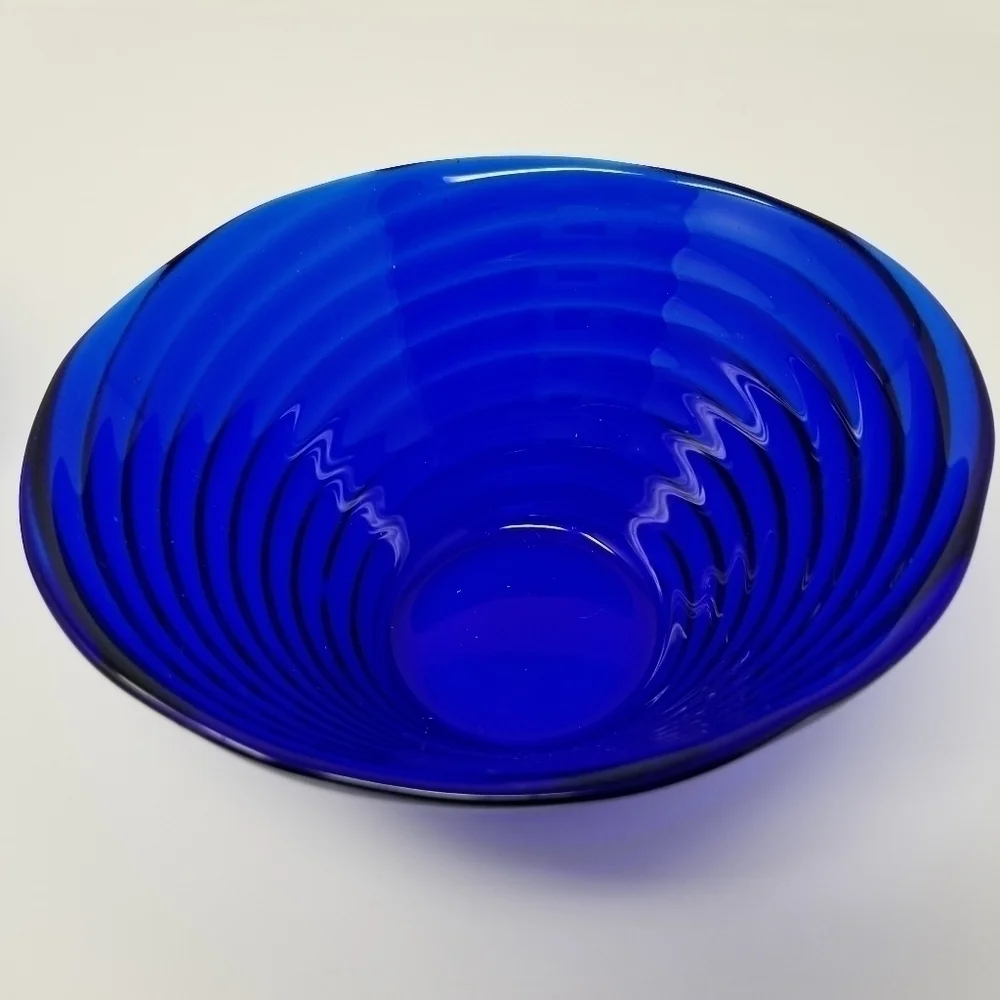 Vintage Cobalt Blue Swirl Bowl Concentric Rings Textured Optic Glass Serving Bow